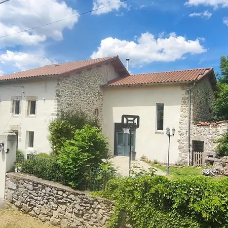Semesterbostad Maison Familiale Les Pruniers Félines