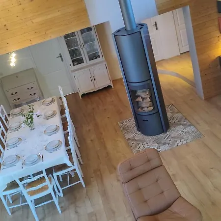 Semesterbostad Maison Familiale Les Pruniers